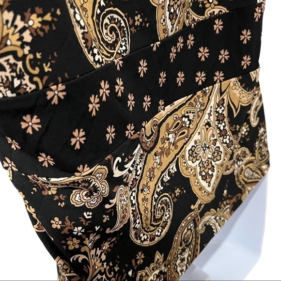 BCBGMaxAzaria Tank Top Paisley mixed pattern Size M - Picture 6 of 7